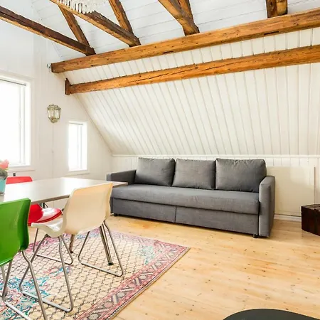 Historical In The Heart Of The Old Town Apartment Stavanger