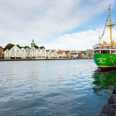 Historical In The Heart Of The Old Town Stavanger