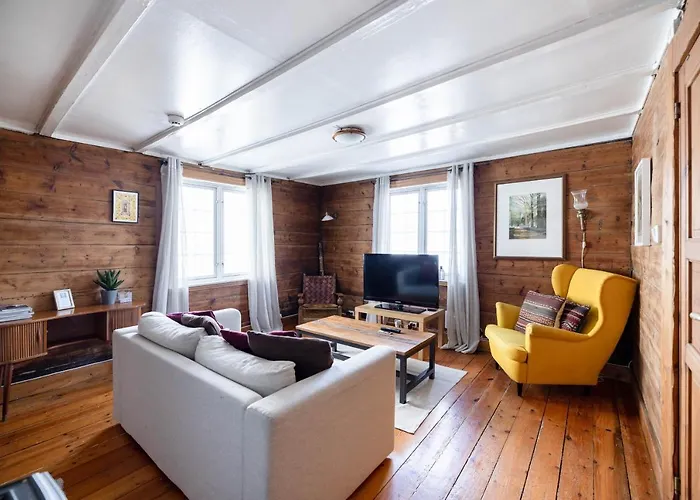 Historical In The Heart Of The Old Town