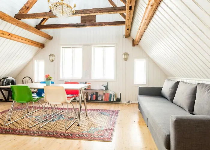 Historical In The Heart Of The Old Town *