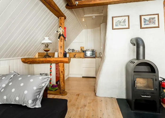 Historical In The Heart Of The Old Town *