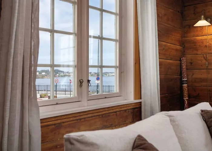 Historical In The Heart Of The Old Town סטוונגר